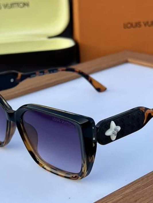 LO·uIs vuiTtoN 2216 black tiger