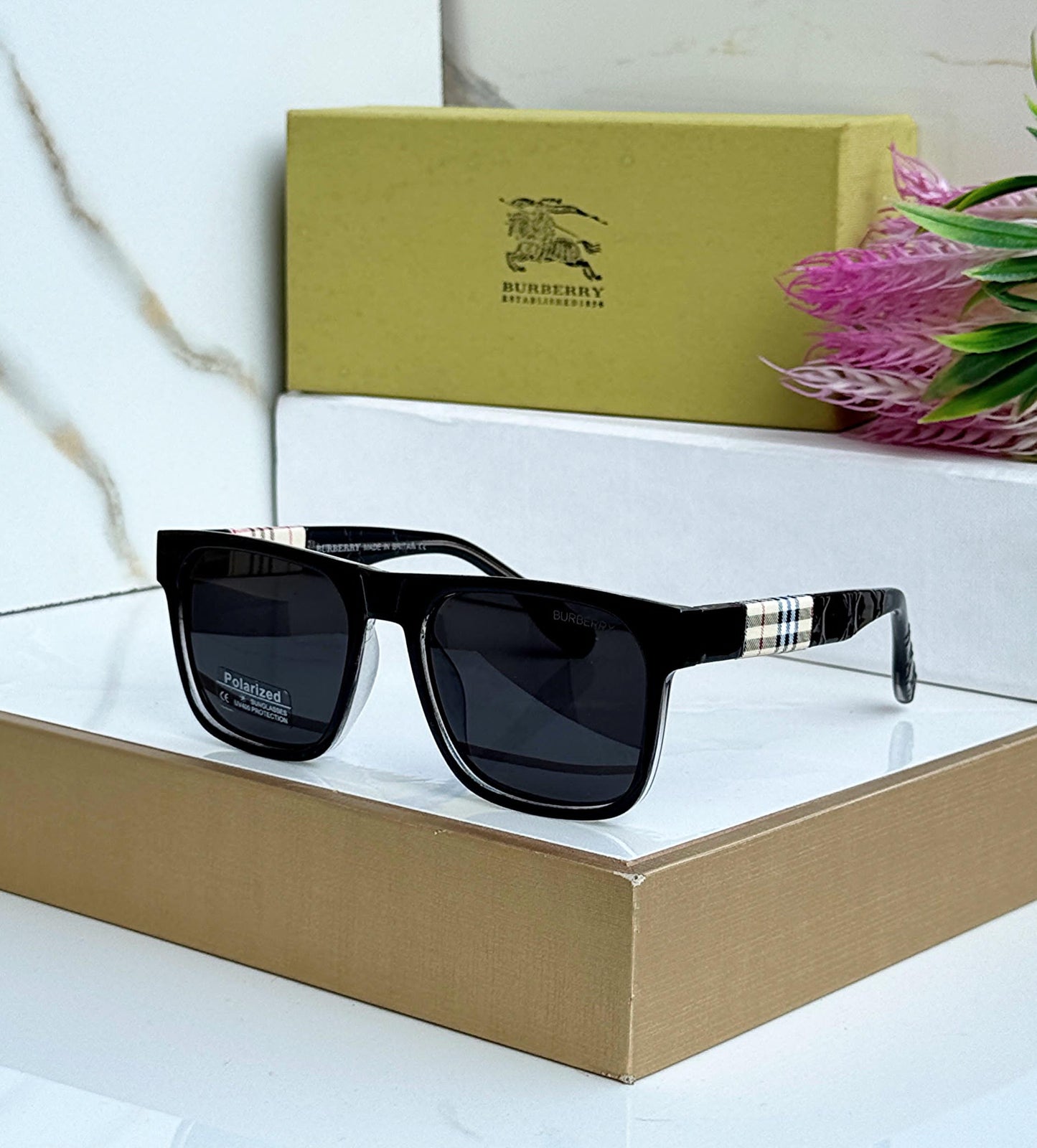 Gradient Sunglasses with Check Pattern
