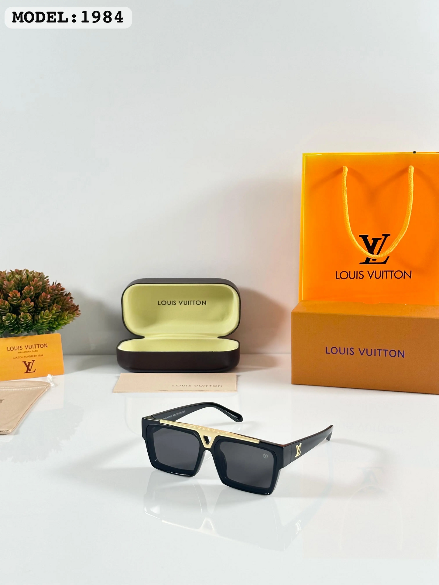 LOUIS VUITTON sunglasses