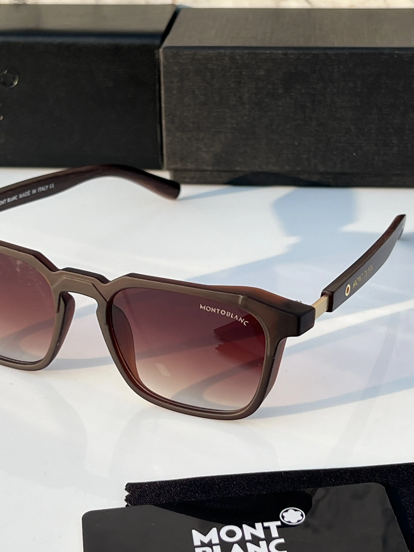 Mont_blanc_200_brown